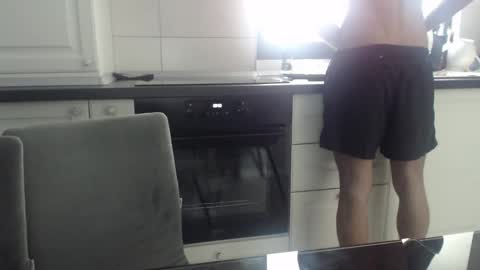 Snapshot of cuteeboy chatting on 5, 5, 2026 cuteeboy online show from 5, 5, 2026