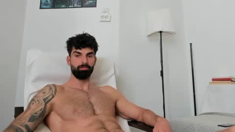 Snapshot of cuteeboy chatting on 7, 7, 2026 cuteeboy online show from 7, 7, 2026