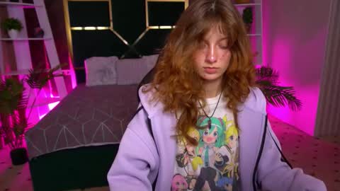 Snapshot of cuteefoxy chatting on 17, 11, 2025 Foxy online show from 17, 11, 2025