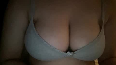 cutegirlriya online show from 10, 4, 2026