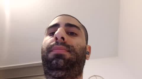 Snapshot of cuteguy52 chatting on 23, 3, 2026 cuteguy52 online show from 23, 3, 2026