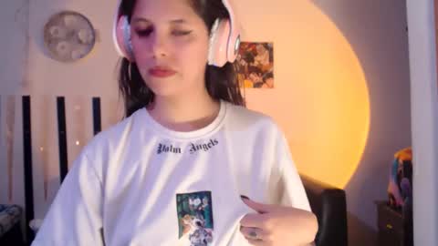 Snapshot of cutehaome chatting on 26, 10, 2025 haome online show from 26, 10, 2025