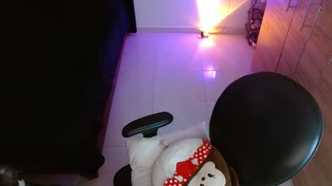 isabella online show from 19, 2, 2026