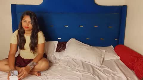 Snapshot of cutemahi chatting on 24, 4, 2026 cutemahi online show from 24, 4, 2026