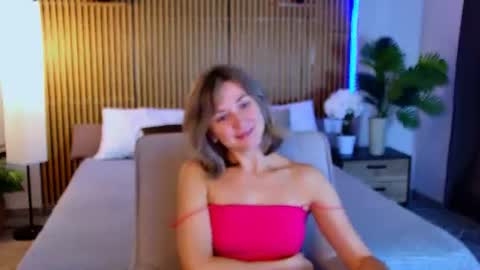 Snapshot of cutemirage chatting on 17, 7, 2026 cutemirage online show from 17, 7, 2026