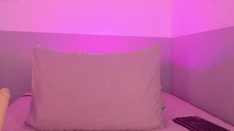 cutepetitee online show from 20, 3, 2026