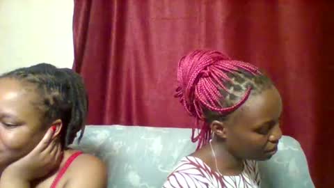 Snapshot of cutey_lunar chatting on 17, 2, 2025 cutey_lunar online show from 17, 2, 2025