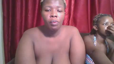 Snapshot of cutey_mellanin chatting on 21, 2, 2025 cutey_mellanin online show from 21, 2, 2025