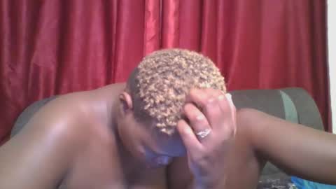 Snapshot of cutey_mellanin chatting on 23, 2, 2025 cutey_mellanin online show from 23, 2, 2025
