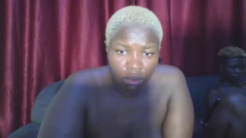 Snapshot of cutey_mellanin chatting on 8, 3, 2025 cutey_mellanin online show from 8, 3, 2025