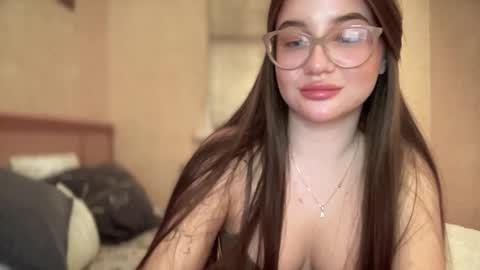 Snapshot of cuteyaji chatting on 21, 11, 2025 CuteAnn online show from 21, 11, 2025