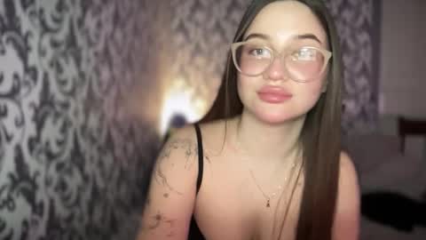 Snapshot of cuteyaji chatting on 22, 12, 2025 CuteAnn online show from 22, 12, 2025