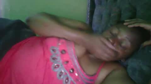 Snapshot of cutezarina chatting on 19, 5, 2026 cutezarina online show from 19, 5, 2026