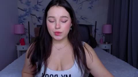 Nika  online show from 28, 11, 2025