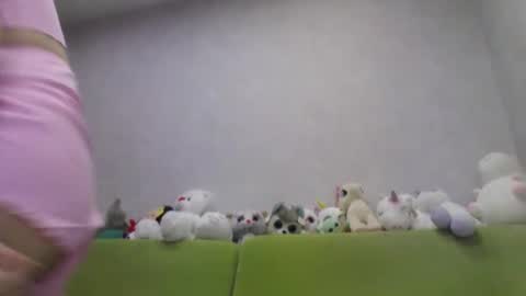 Snapshot of cutie_klo_ chatting on 17, 11, 2025 Chloe online show from 17, 11, 2025