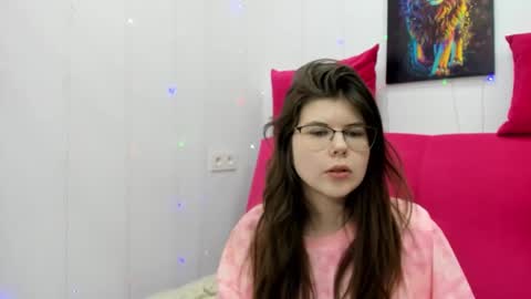 Snapshot of cutie_lory chatting on 8, 2, 2025 cutie_lory online show from 8, 2, 2025