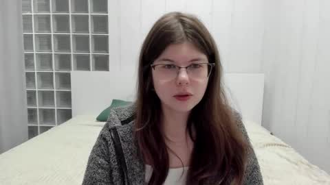 Snapshot of cutie_lory chatting on 9, 3, 2025 cutie_lory online show from 9, 3, 2025