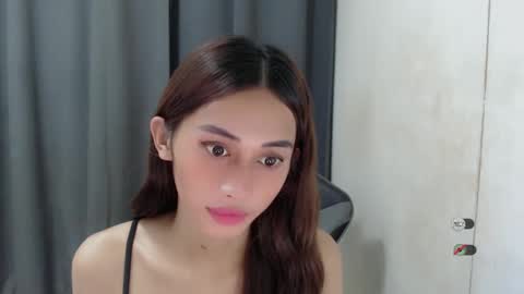 cutie_mitcha online show from 27, 2, 2025