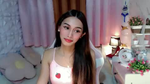 cutie_mitcha online show from 6, 10, 2025