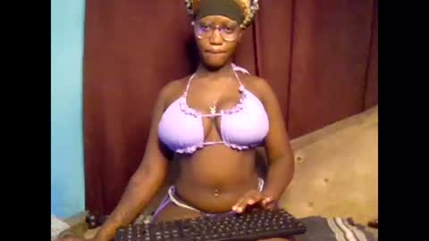 Snapshot of cutie_pumpkin_ chatting on 20, 4, 2026 CUTIE online show from 20, 4, 2026