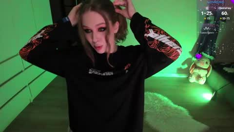 Kira online show from 2, 4, 2026