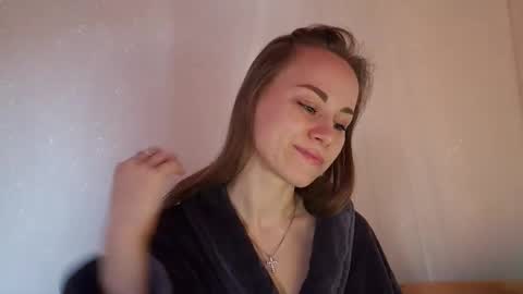 cutie_xoxo_ online show from 5, 3, 2026