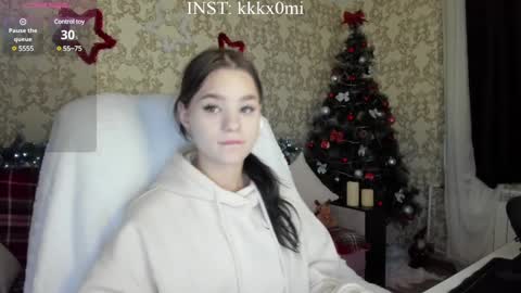 Snapshot of cutiekitty_cb chatting on 17, 12, 2024 cutiekitty_cb online show from 17, 12, 2024