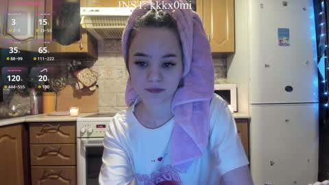 Snapshot of cutiekitty_cb chatting on 2, 1, 2025 cutiekitty_cb online show from 2, 1, 2025