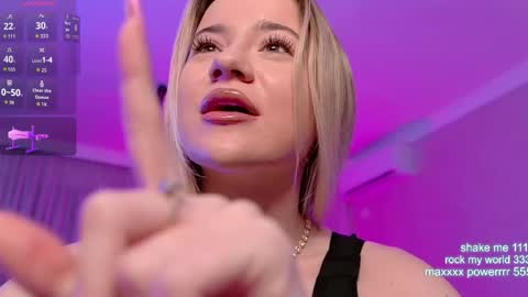 Snapshot of cutiepie69__ chatting on 2, 5, 2026 cutiepie69__ online show from 2, 5, 2026