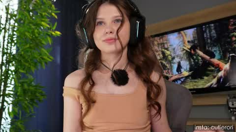 Rori  Instagram cutierori  online show from 2, 3, 2026