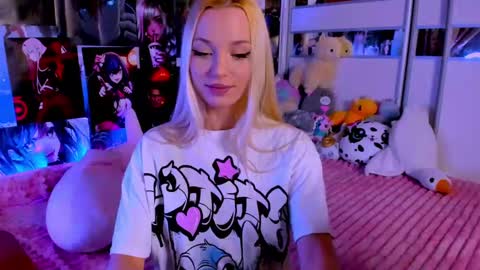 Nora online show from 22, 12, 2024