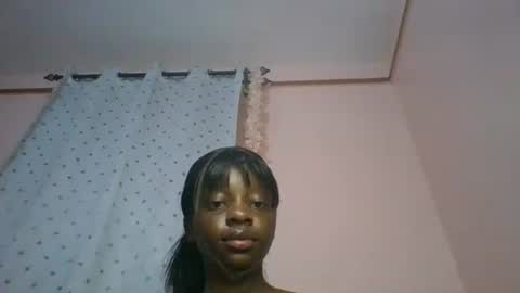 Snapshot of cutty_teshy chatting on 19, 11, 2025 cutty_teshy online show from 19, 11, 2025