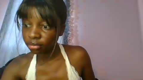Snapshot of cutty_teshy chatting on 27, 11, 2025 cutty_teshy online show from 27, 11, 2025