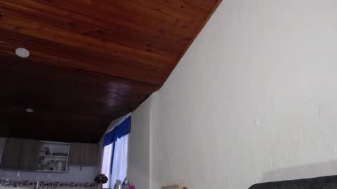 Snapshot of cuty_sexy_hotxx chatting on 28, 10, 2025 LIZETH online show from 28, 10, 2025