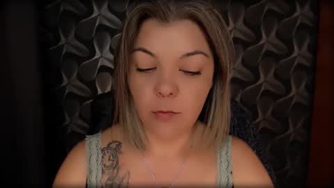 Snapshot of cyberdomme chatting on 3, 1, 2025 Full time mean bitch. online show from 3, 1, 2025