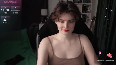 Snapshot of cybersamuraii chatting on 17, 11, 2025 Helen Blossom online show from 17, 11, 2025