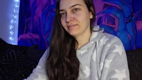 Cyndee Winter online show from 8, 1, 2025