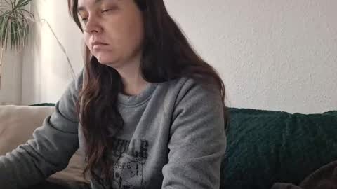 Cyndee Winter online show from 13, 10, 2025