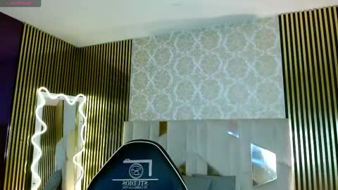 Snapshot of cyrus_tay chatting on 5, 6, 2026 cyrus_tay online show from 5, 6, 2026