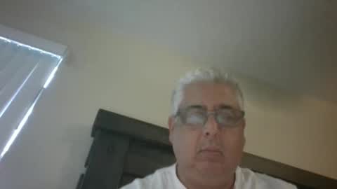 Snapshot of czar1974 chatting on 13, 10, 2025 czar1974 online show from 13, 10, 2025