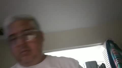 Snapshot of czar1974 chatting on 14, 12, 2025 czar1974 online show from 14, 12, 2025