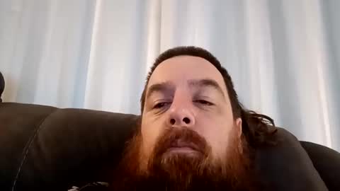 Snapshot of d1988 chatting on 4, 12, 2025 D online show from 4, 12, 2025