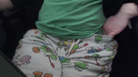 Snapshot of d3viousicecream chatting on 5, 3, 2025 deviousicecream online show from 5, 3, 2025