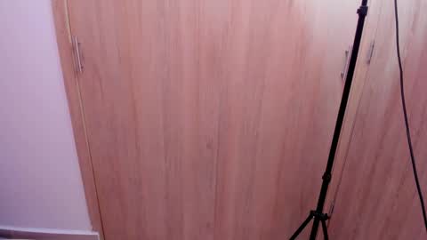 Snapshot of d___darling chatting on 12, 1, 2025 darling online show from 12, 1, 2025