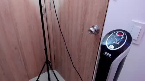 Snapshot of d___darling chatting on 12, 3, 2025 darling online show from 12, 3, 2025