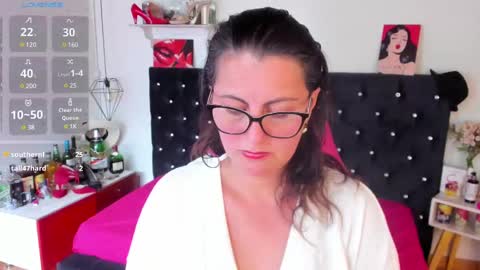 Snapshot of d_martii chatting on 25, 2, 2025 Mia online show from 25, 2, 2025