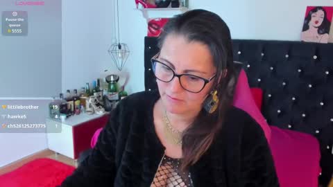 Snapshot of d_martii chatting on 5, 3, 2025 Mia online show from 5, 3, 2025