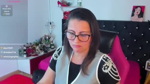 Snapshot of d_martii chatting on 7, 3, 2025 Mia online show from 7, 3, 2025