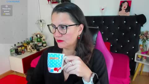 Snapshot of d_martii chatting on 10, 3, 2025 Mia online show from 10, 3, 2025