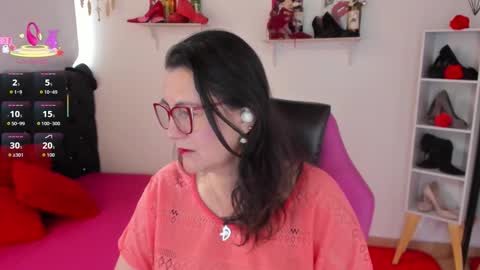 Snapshot of d_martii chatting on 11, 9, 2025 Mia online show from 11, 9, 2025